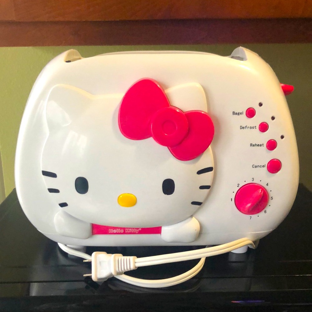 Hello Kitty Toaster